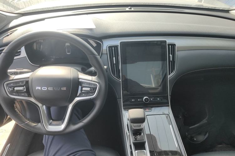 Used Roewe i6 MAX New Energy 2022 EV 500 Grand Touring Edition with Sunroof Interior 2