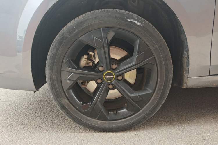 Used Roewe i6 MAX New Energy 2022 EV 500 Skyroof Special Edition Left Front Wheel Hub