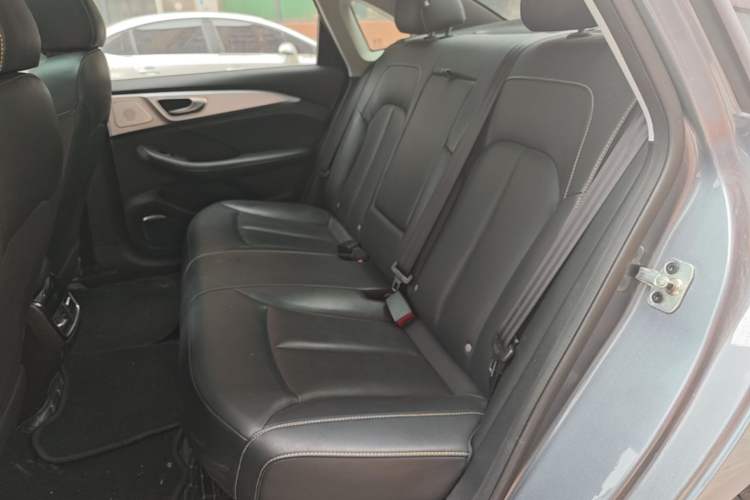 Used Roewe i6 MAX New Energy 2022 EV 500 Skyroof Special Edition Left Rear Seat