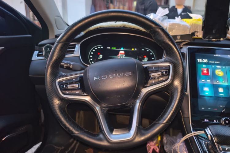 Used Roewe i6 MAX New Energy 2022 EV 600 Grand Touring Edition with Skyroof Steering Wheel