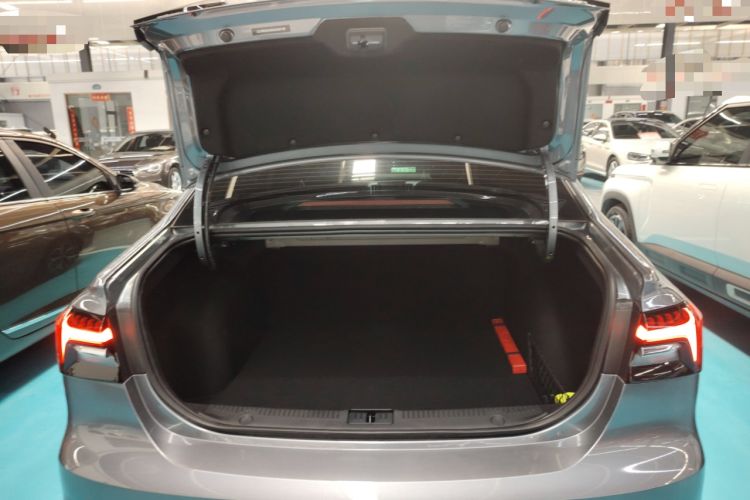 Used Roewe i6 MAX New Energy 2022 EV 500 Grand Touring Edition with Sunroof Trunk