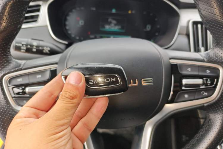 Used Roewe i6 MAX New Energy 2022 EV 600 Grand Touring Edition with Skyroof Vehicle Key