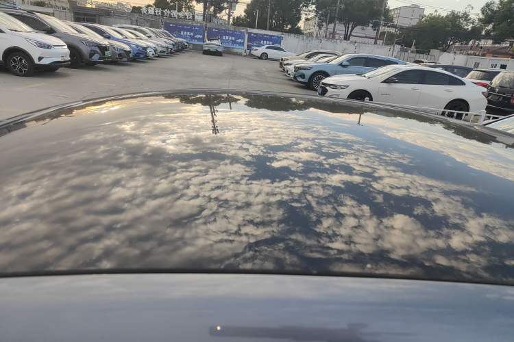 Used Roewe i6 MAX New Energy 2022 EV 500 Grand Touring Edition with Sunroof Roof