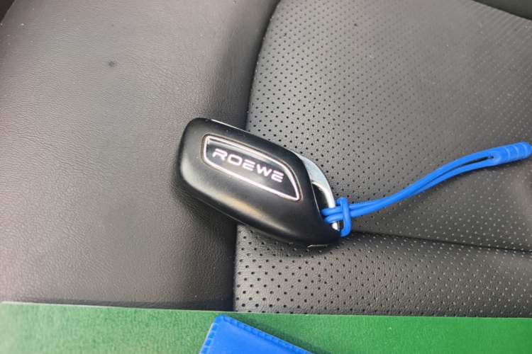 Used Roewe i6 MAX New Energy 2022 EV 500 Grand Touring Edition with Sunroof Vehicle Key