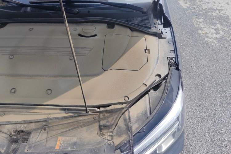 Used Roewe i6 MAX New Energy 2022 EV 500 Grand Touring Edition with Sunroof Engine Bay Left