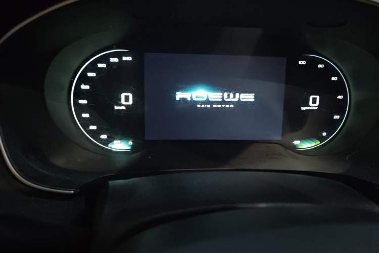 Used Roewe i6 MAX New Energy 2022 EV 500 Grand Touring Edition with Sunroof Instrument Cluster