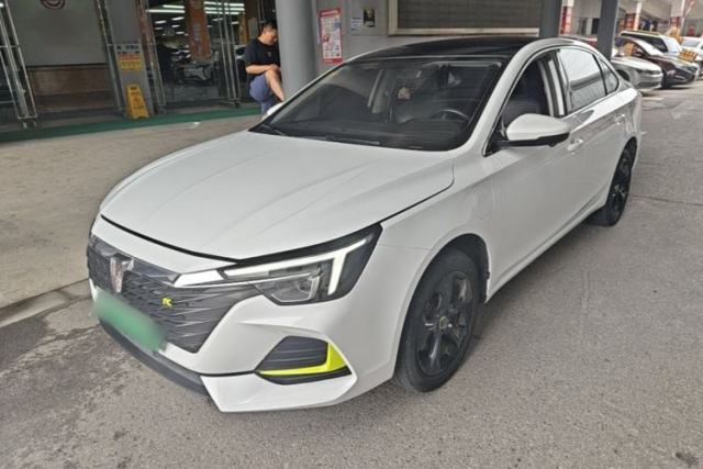 Used Roewe i6 MAX New Energy 2022 EV 600 Skyroof Flagship Edition