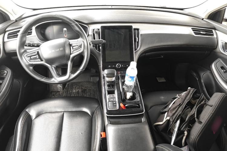 Used Roewe i6 MAX New Energy 2022 EV 500 Grand Touring Edition with Sunroof Center Console
