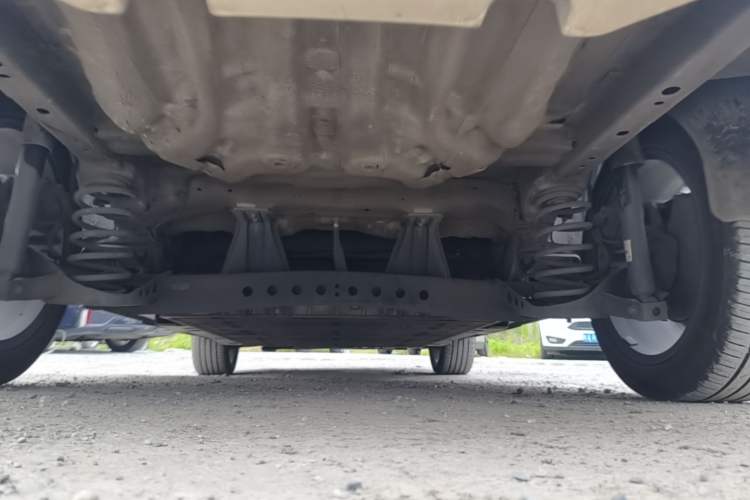 Used Roewe i6 MAX New Energy 2022 EV 500 Skyroof Flagship Edition Chassis Rear