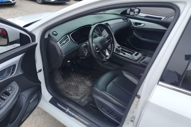 Used Roewe i6 MAX New Energy 2022 EV 500 Skyroof Flagship Edition Driver Seat