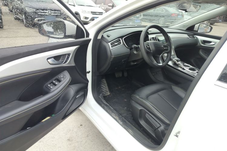 Used Roewe i6 MAX New Energy 2022 EV 500 Grand Touring Edition with Sunroof Driver Seat