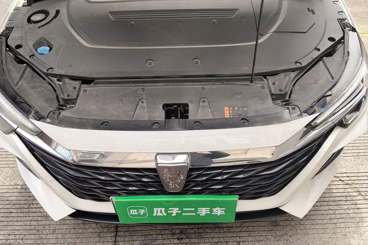 Used Roewe i6 MAX New Energy 2022 EV 600 Grand Touring Edition with Skyroof Engine Bay