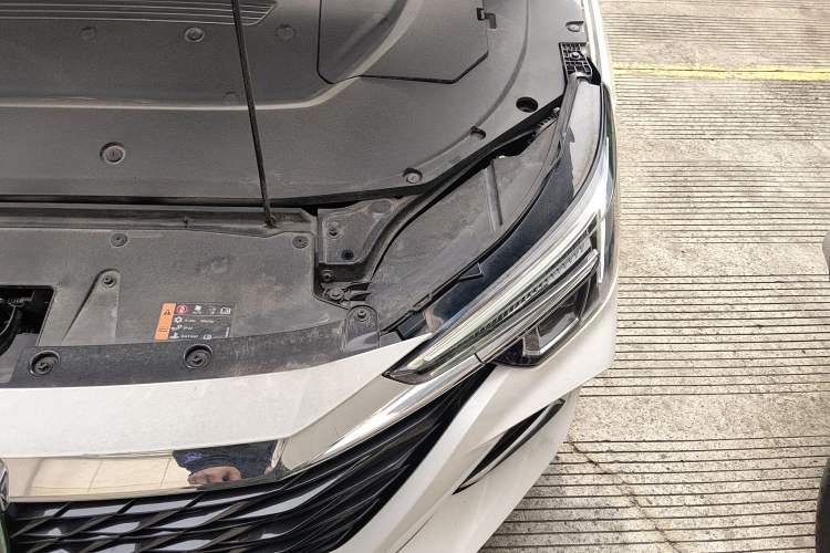 Used Roewe i6 MAX New Energy 2022 EV 600 Grand Touring Edition with Skyroof Engine Bay Left