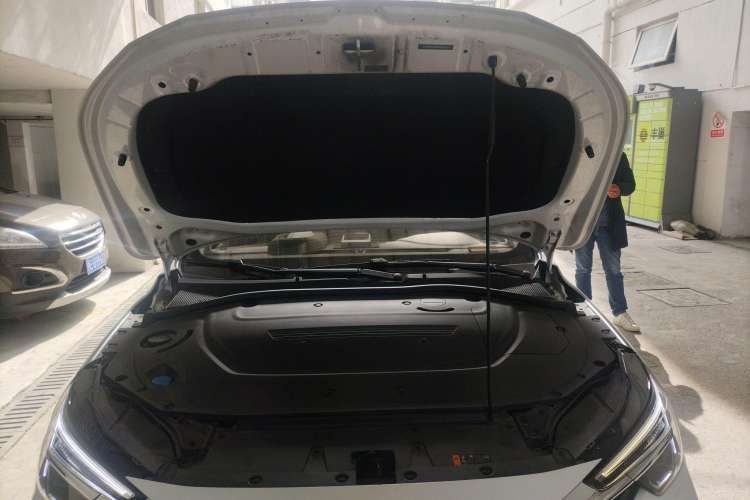 Used Roewe i6 MAX New Energy 2022 EV 500 Skyroof Special Edition Engine Bay