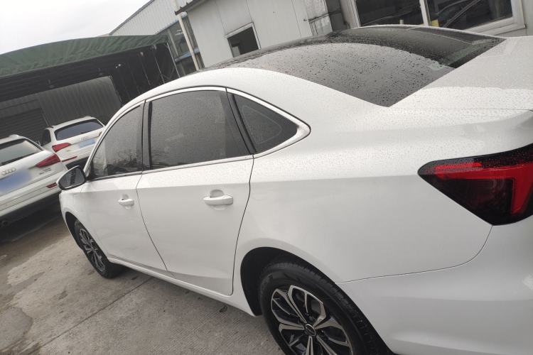 Used Roewe i6 MAX New Energy 2022 EV 500 Skyroof Flagship Edition Exterior 3