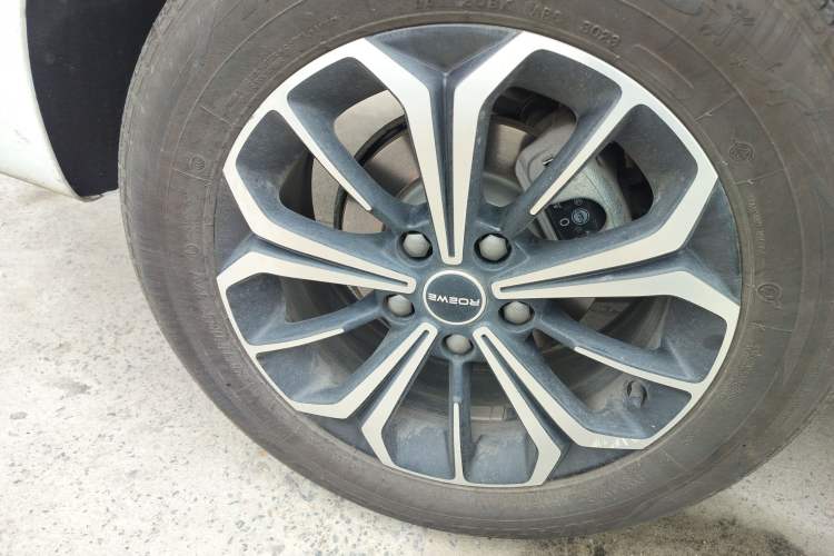 Used Roewe i6 MAX New Energy 2022 EV 500 Grand Touring Edition with Sunroof Exterior 5