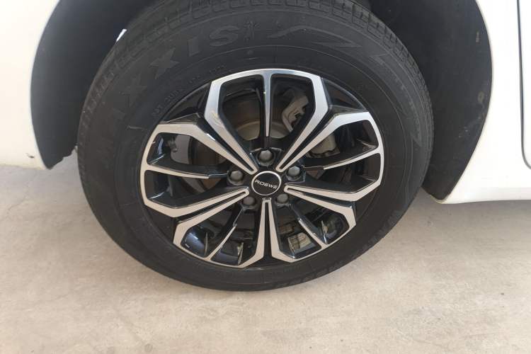 Used Roewe i6 MAX New Energy 2022 EV 500 Grand Touring Edition with Sunroof Exterior 8