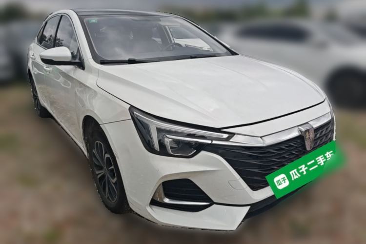 Used Roewe i6 MAX New Energy 2022 EV 500 Grand Touring Edition with Sunroof Front Right 45 Deg