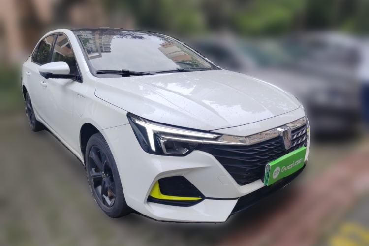 Used Roewe i6 MAX New Energy 2022 EV 500 Skyroof Flagship Edition Front Right 45 Deg