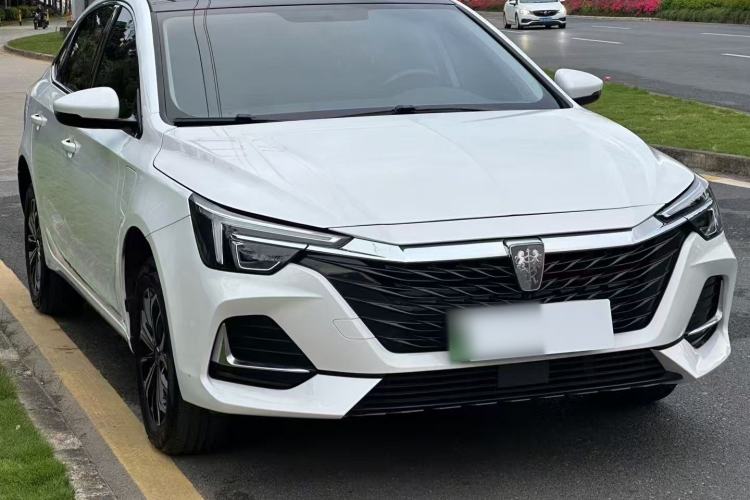 Used Roewe i6 MAX New Energy 2022 EV 500 Grand Touring Edition with Sunroof Front Right 45 Deg