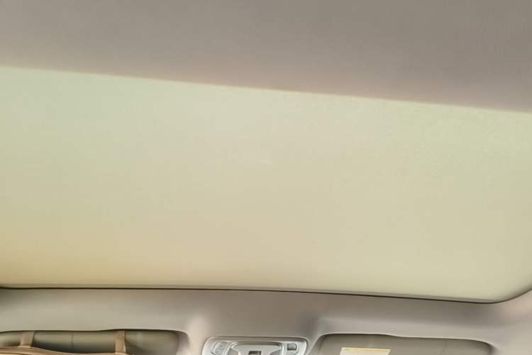Used Roewe i6 MAX New Energy 2022 EV 500 Skyroof Special Edition Headliner