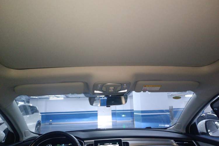 Used Roewe i6 MAX New Energy 2022 EV 600 Skyroof Flagship Edition Headliner