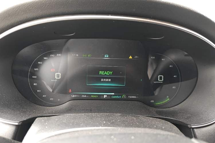 Used Roewe i6 MAX New Energy 2022 EV 500 Grand Touring Edition with Sunroof Instrument Cluster