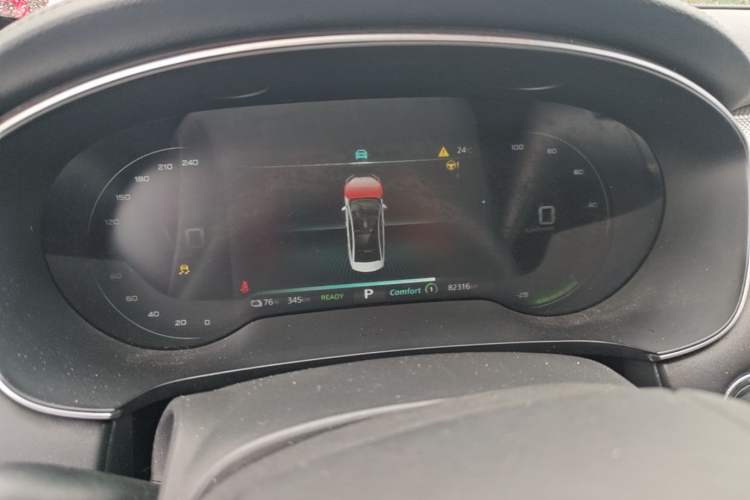 Used Roewe i6 MAX New Energy 2022 EV 500 Grand Touring Edition with Sunroof Instrument Cluster
