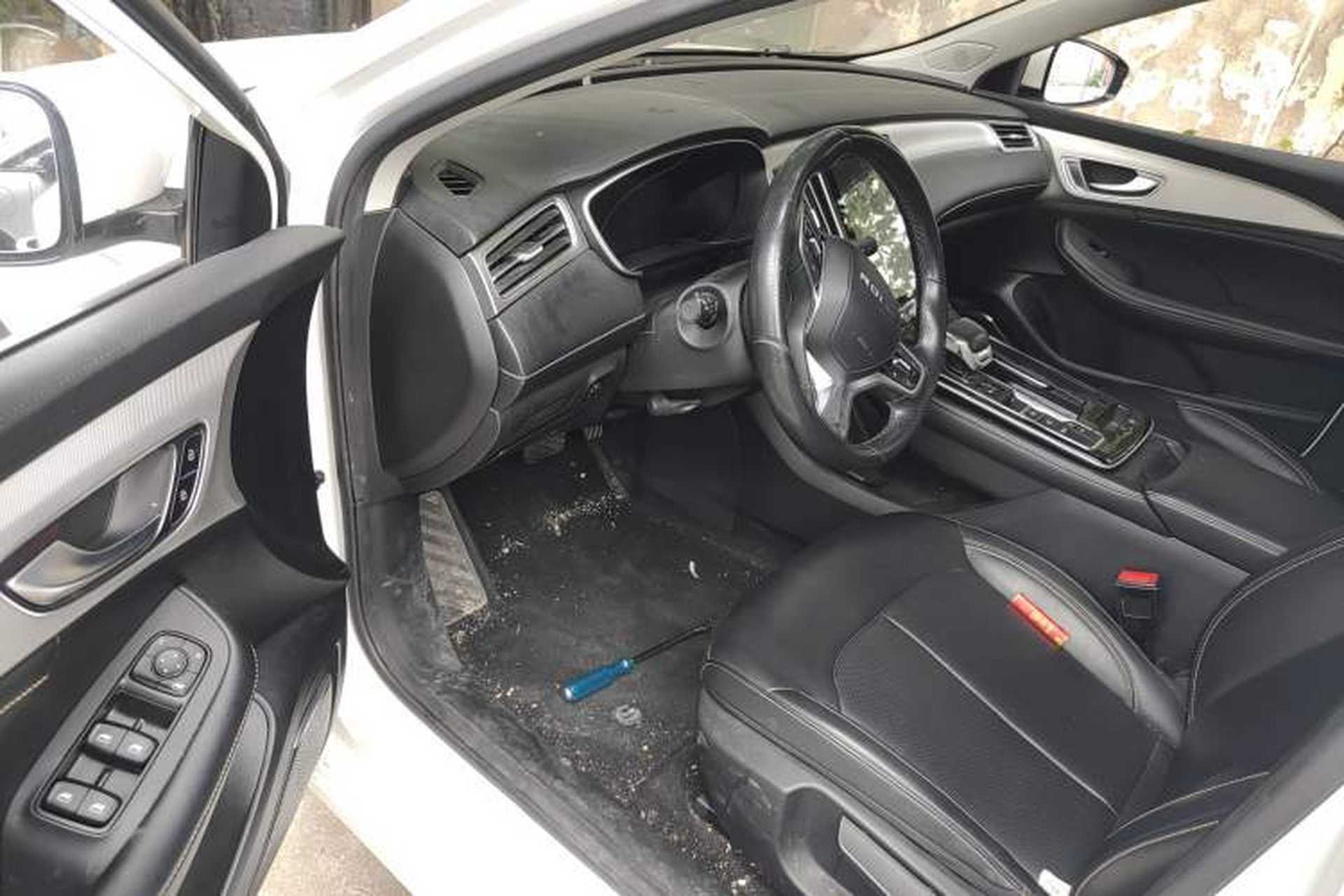 Used Roewe i6 MAX New Energy 2022 EV 600 Grand Touring Edition with Skyroof Interior 3