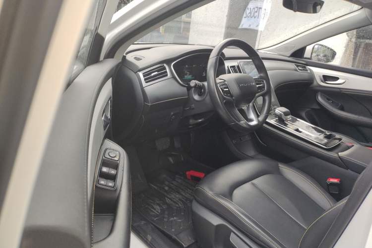 Used Roewe i6 MAX New Energy 2022 EV 500 Skyroof Flagship Edition Interior 3