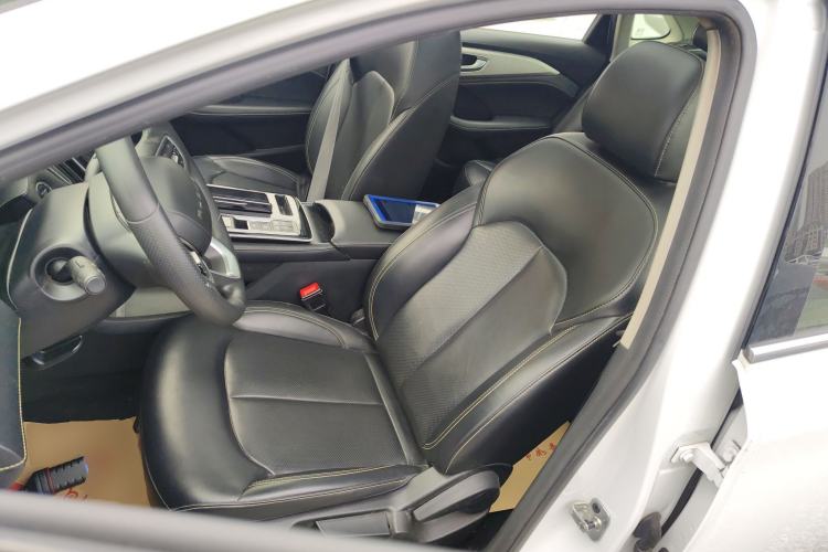 Used Roewe i6 MAX New Energy 2022 EV 500 Grand Touring Edition with Sunroof Left Front Seat