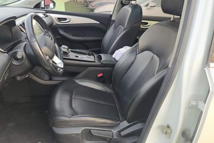 Used Roewe i6 MAX New Energy 2022 EV 600 Grand Touring Edition with Skyroof Left Front Seat