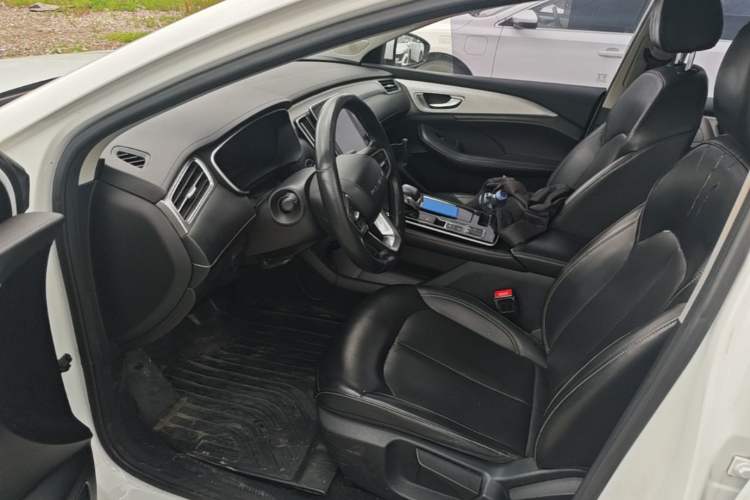 Used Roewe i6 MAX New Energy 2022 EV 500 Grand Touring Edition with Sunroof Left Front Seat