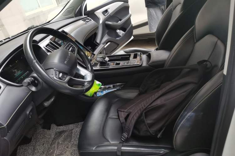 Used Roewe i6 MAX New Energy 2022 EV 600 Grand Touring Edition with Skyroof Left Front Seat