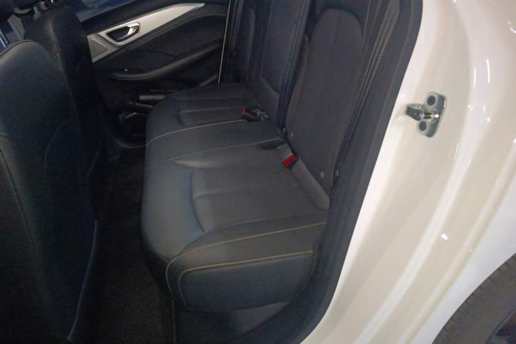 Used Roewe i6 MAX New Energy 2022 EV 600 Skyroof Flagship Edition Left Rear Seat