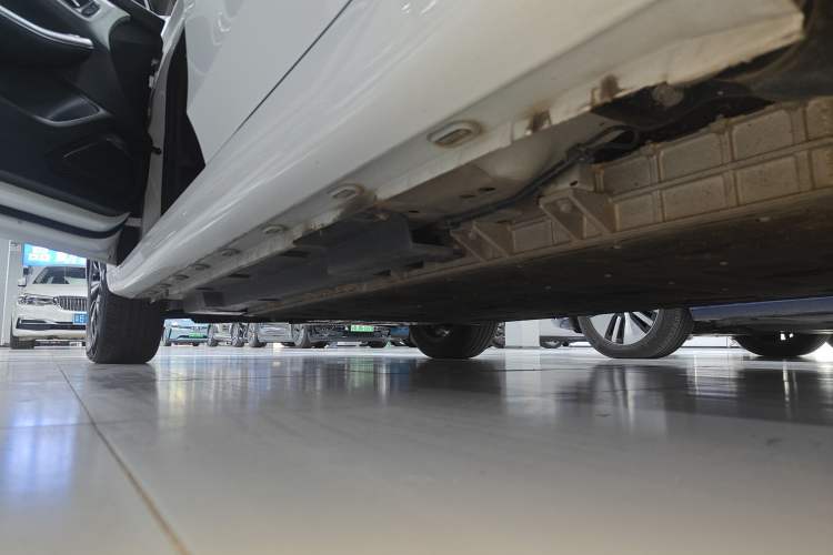 Used Roewe i6 MAX New Energy 2022 EV 500 Grand Touring Edition with Sunroof Left Side Sill