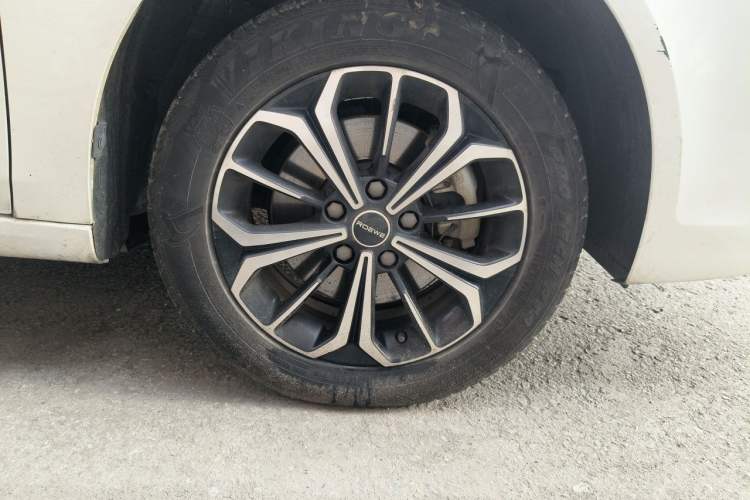Used Roewe i6 MAX New Energy 2022 EV 500 Skyroof Special Edition Right Front Wheel Hub
