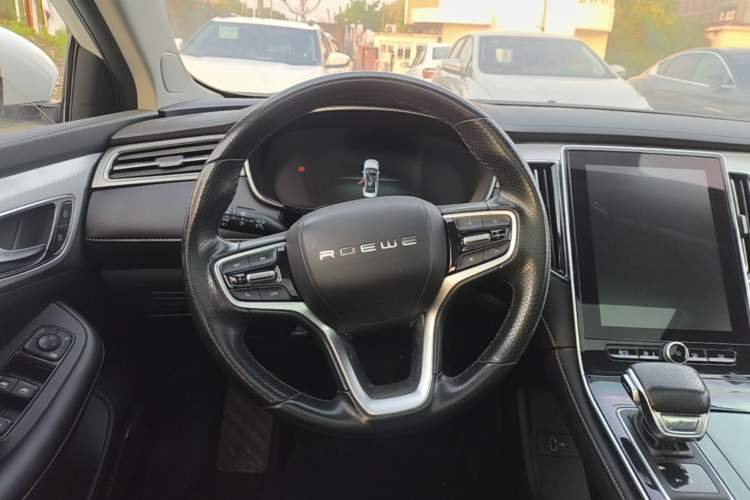 Used Roewe i6 MAX New Energy 2022 EV 600 Grand Touring Edition with Skyroof Steering Wheel