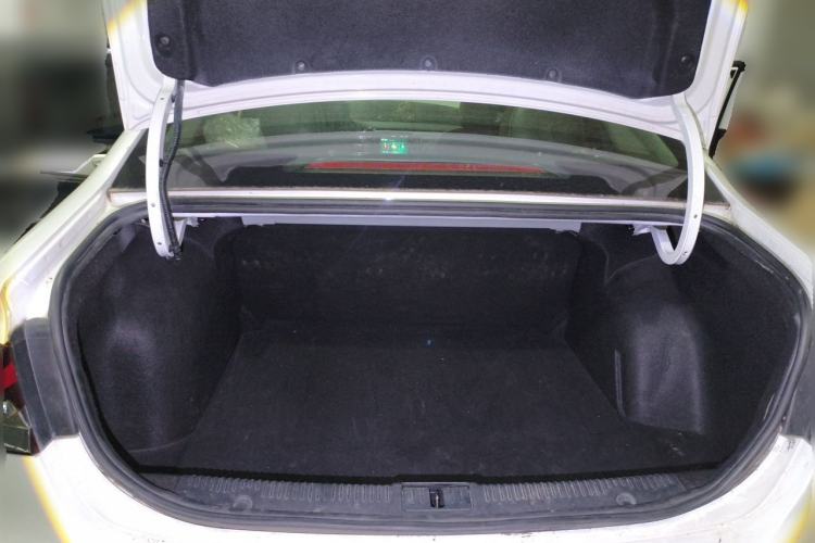 Used Roewe i6 MAX New Energy 2022 EV 500 Grand Touring Edition with Sunroof Trunk