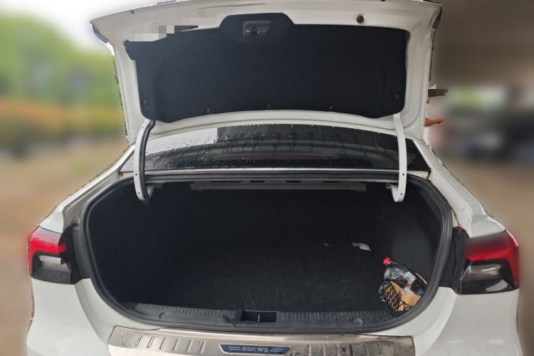 Used Roewe i6 MAX New Energy 2022 EV 600 Skyroof Flagship Edition Trunk