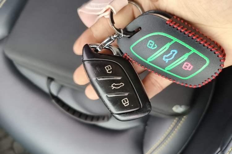 Used Roewe i6 MAX New Energy 2022 EV 500 Skyroof Flagship Edition Vehicle Key