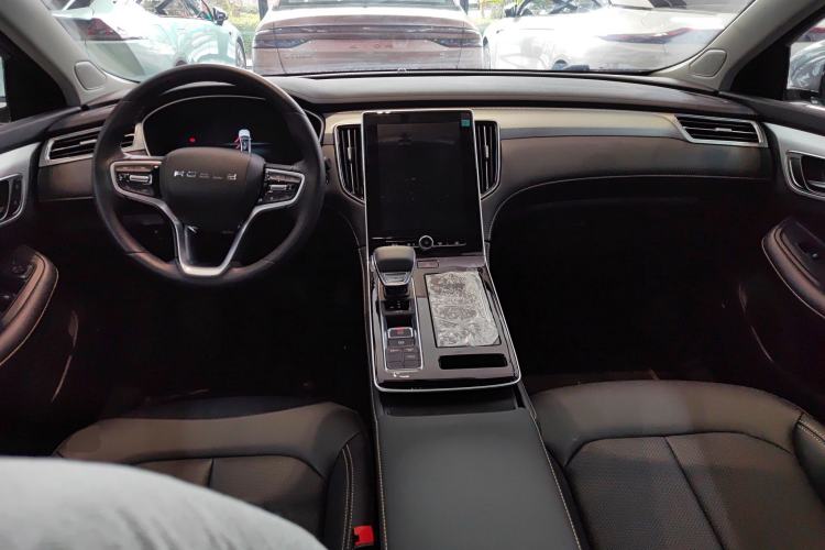 Used Roewe i6 MAX New Energy 2023 EV 500 Grand Touring Edition for Key Clients Center Console