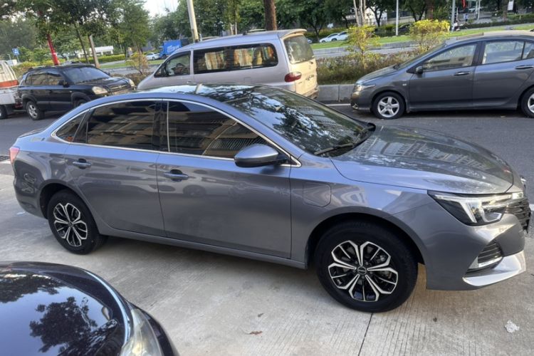 Used Roewe i6 MAX New Energy 2023 EV 420 Skyroof Special Edition Exterior 3