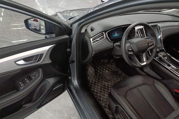 Used Roewe i6 MAX New Energy 2023 EV 420 Skyroof Special Edition Interior 3