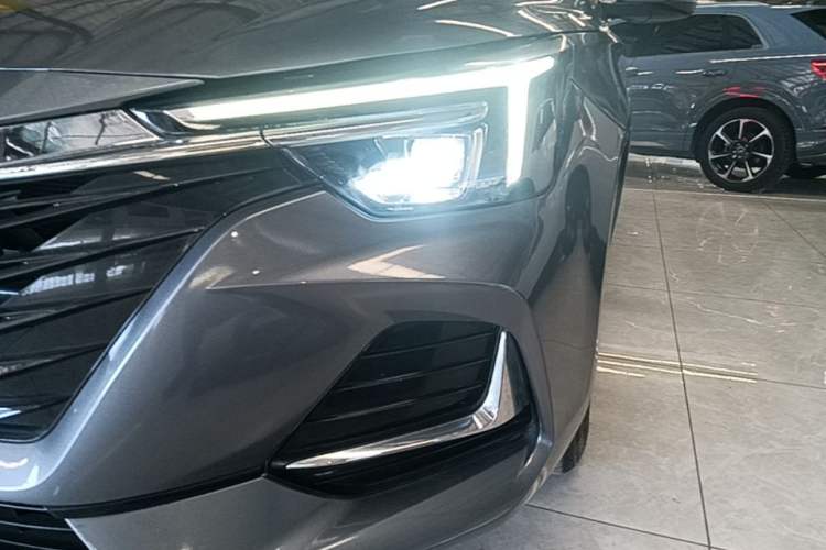 Used Roewe i6 MAX New Energy 2023 EV 420 Skyroof Special Edition Left Front Headlight