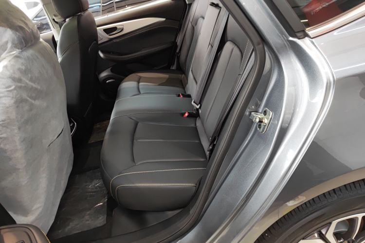 Used Roewe i6 MAX New Energy 2023 EV 500 Grand Touring Edition for Key Clients Left Rear Seat