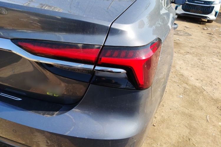 Used Roewe i6 MAX New Energy 2023 EV 500 Grand Touring Edition for Key Clients Exterior 2