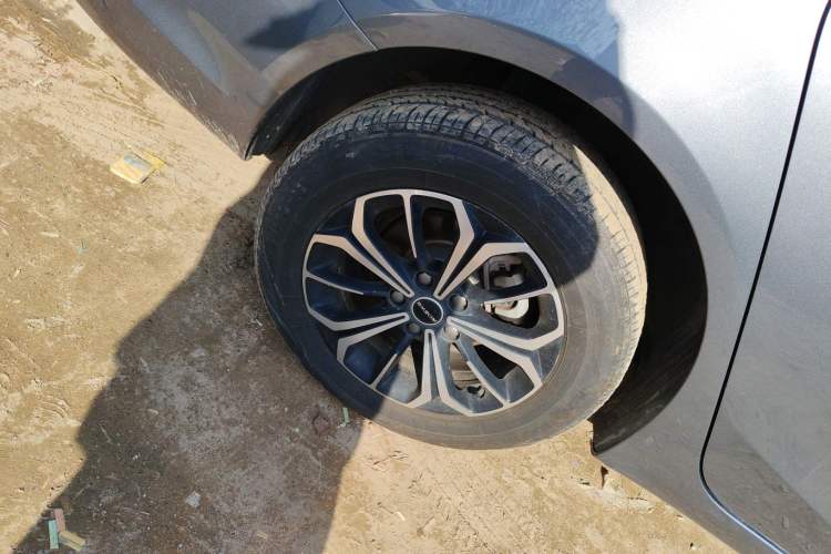 Used Roewe i6 MAX New Energy 2023 EV 500 Grand Touring Edition for Key Clients Exterior 4