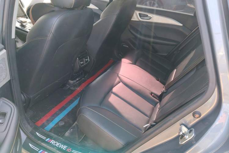 Used Roewe i6 MAX New Energy 2023 EV 500 Grand Touring Edition for Key Clients Left Rear Seat