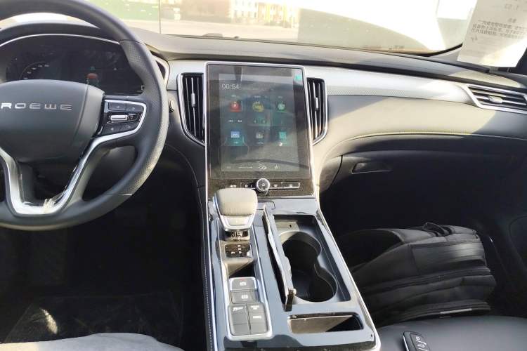Used Roewe i6 MAX New Energy 2023 EV 420 Skyroof Special Edition Audio And AC Panel